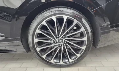 Hyundai Grandeur 2023, 81733 км, за 21162.98 USD - фото 21