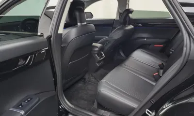 Hyundai Grandeur 2023, 81733 км, за 21162.98 USD - фото 26
