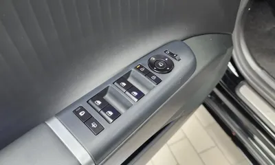 Hyundai Grandeur 2023, 81733 км, за 21162.98 USD - фото 29