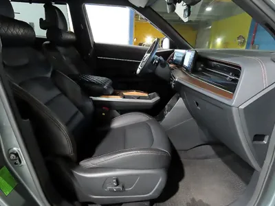 KG_Mobility_Ssangyong Torres 2025, 18503 км, за 16872.97 USD - фото 8