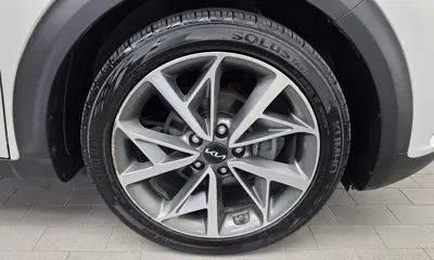 Kia Niro 2022, 133928 км, за 12377.86 USD - фото 21