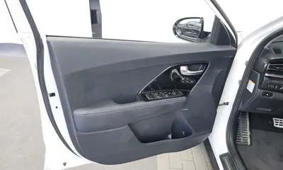 Kia Niro 2022, 133928 км, за 12377.86 USD - фото 24
