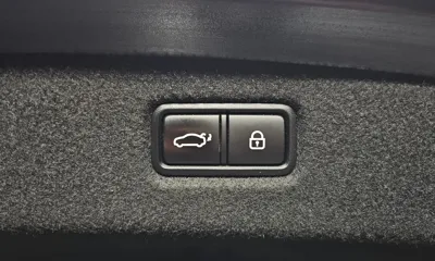 Genesis G90 2021, 106456 км, за 23051.37 USD - фото 20