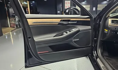 Genesis G90 2021, 106456 км, за 23051.37 USD - фото 24