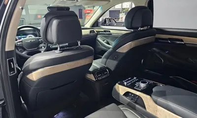 Genesis G90 2021, 106456 км, за 23051.37 USD - фото 26