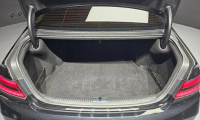 Genesis G90 2021, 106456 км, за 23051.37 USD - фото 28