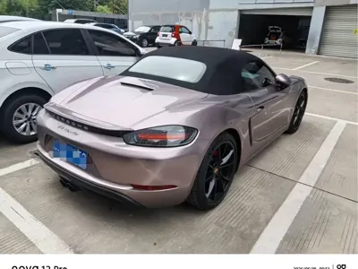 Porsche 718 2022, 21000 км, за 57091.3 USD