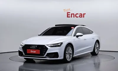 Audi A7 · 2021 год