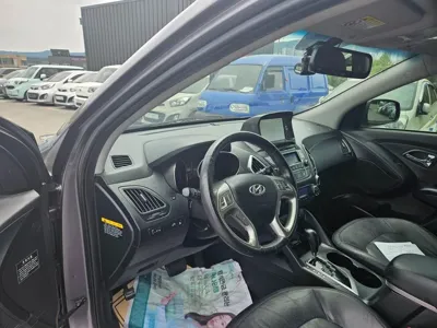 Hyundai Tucson 2012, 126392 км, за 3275.57 USD - фото 12