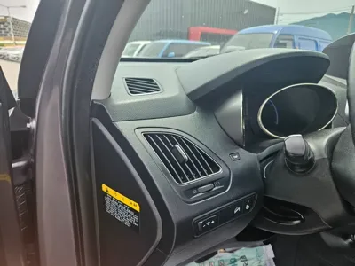 Hyundai Tucson 2012, 126392 км, за 3275.57 USD - фото 17