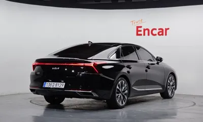 Kia K8 2022, 61983 км, за 16738.87 USD