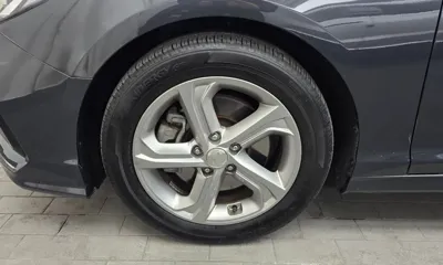 Hyundai Sonata 2018, 129274 км, за 8126.86 USD