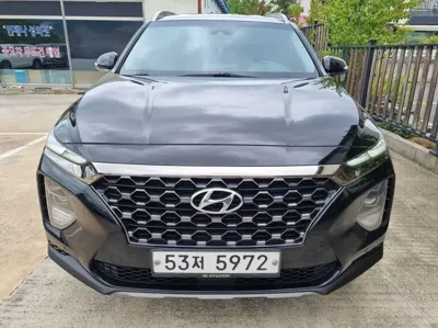 Hyundai Santafe 2019, 183000 км, за 9425.99 USD