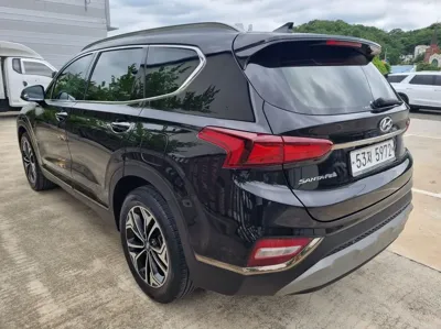 Hyundai Santafe 2019, 183000 км, за 9425.99 USD