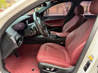 BMW 5 Series 2021, 70000 км, за 29399.08 USD - фото 6
