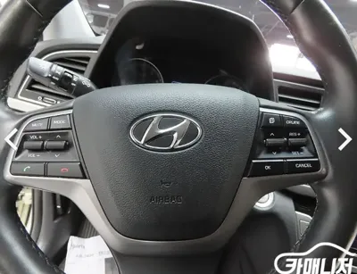 Hyundai Avante 2017, 46687 км, за 7100.98 USD - фото 15