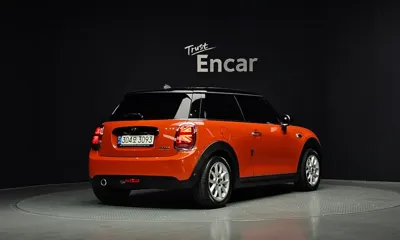 MINI Cooper 2021, 60322 км, за 11421.82 USD