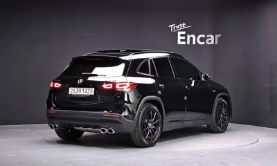 Mercedes-Benz GLA-Class 2022, 32158 км, за 28000.25 USD