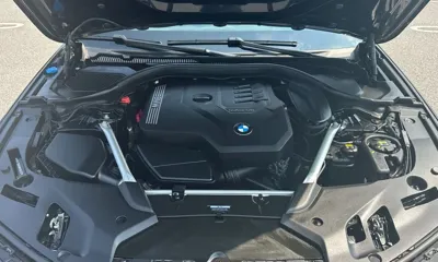 BMW 5-Series 2022, 49303 км, за 28599.36 USD - фото 6