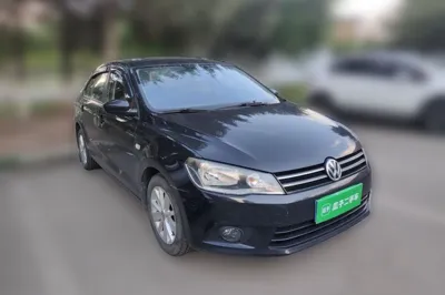 Volkswagen Jetta 2013, 84700 км, за 3129 USD