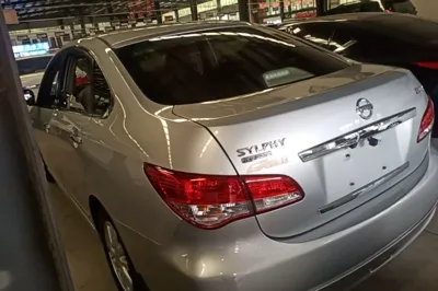 Nissan Sylphy 2016, 102700 км, за 6111 USD