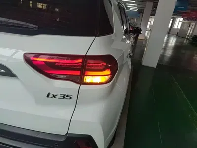 Hyundai ix35 2020, 60100 км, за 7254.13 USD - фото 8