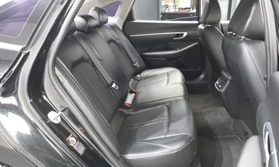 Hyundai Sonata 2020, 106906 км, за 8236.36 USD - фото 12