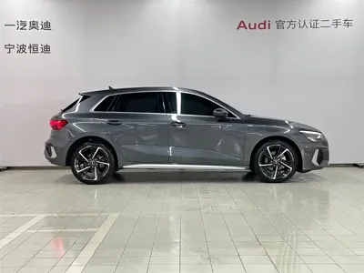 Audi A3 2023, 40800 км, за 16627.11 USD