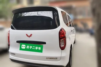 Wuling Hongguang New Energy 2025, 23300 км, за 10068 USD - фото 6