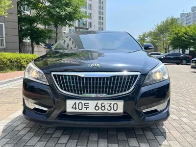 Kia K7 2011, 260000 км, за 2146.76 USD