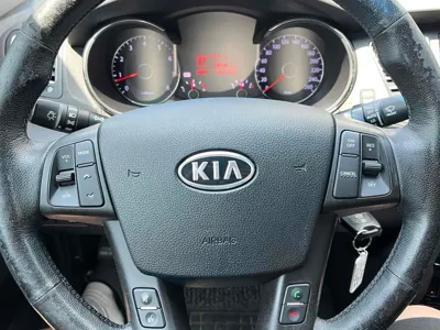 Kia K7 2011, 260000 км, за 2145.22 USD - фото 11