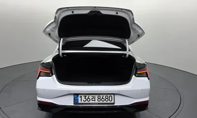Hyundai Avante 2023, 93830 км, за 12295.09 USD - фото 20