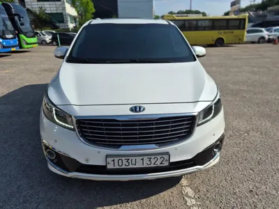 Kia Canival 2017, 119000 км, за 7090.82 USD