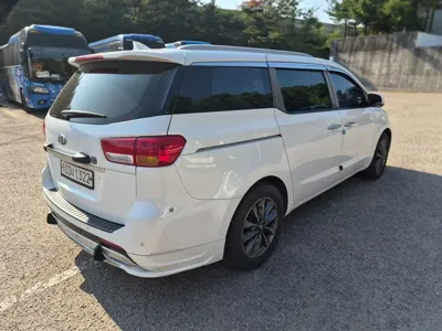 Kia Canival 2017, 119000 км, за 7090.82 USD - фото 6