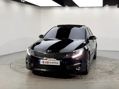Kia K5 2016, 159685 км, за 5330.56 USD