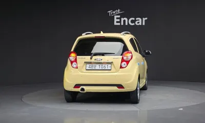 ChevroletGMDaewoo Spark 2013, 63727 км, за 2119.2 USD