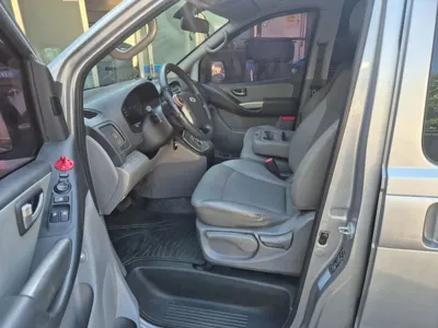 Hyundai Starex 2014, 280000 км, за 2953.92 USD - фото 6