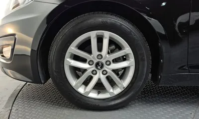 Kia K5 2013, 68415 км, за 4618.43 USD