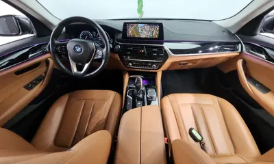 BMW 5-Series 2019, 82827 км, за 14122.43 USD - фото 7