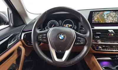 BMW 5-Series 2019, 82827 км, за 14122.43 USD - фото 13