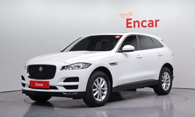 Jaguar F-Pace · 2018 год