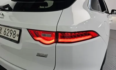 Jaguar F-Pace 2018, 113004 км, за 9511.62 USD - фото 23