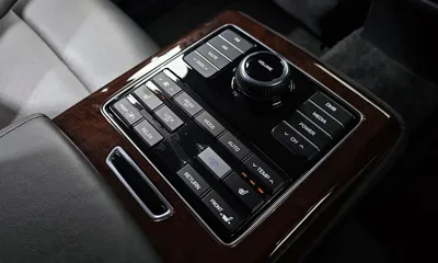 Hyundai Equus 2013, 211460 км, за 3105.38 USD - фото 19