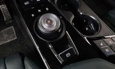 Kia K8 2024, 40135 км, за 21859 USD - фото 9