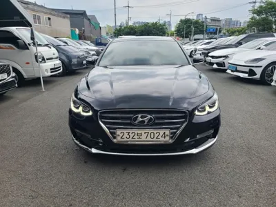 Hyundai Grandeur · 2018 год