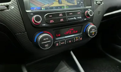 Kia K3 2013, 114177 км, за 3275.57 USD - фото 27