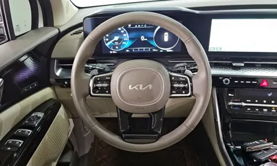 Kia Canival 2023, 49820 км, за 26865.46 USD - фото 13