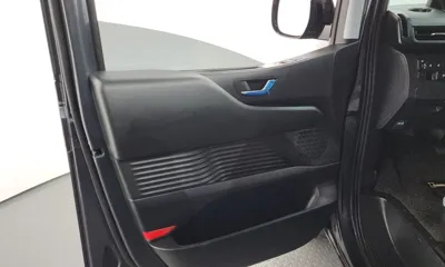 Hyundai Staria 2025, 26173 км, за 18558.3 USD - фото 25