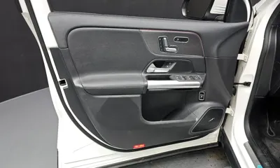 Mercedes-Benz EQA 2023, 54835 км, за 24429.98 USD - фото 24