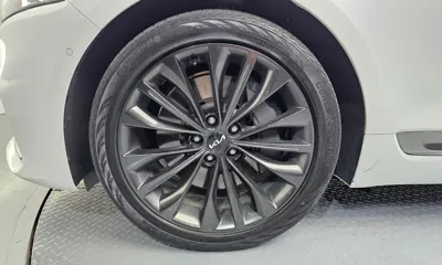 Kia K9 2025, 31469 км, за 33209.6 USD